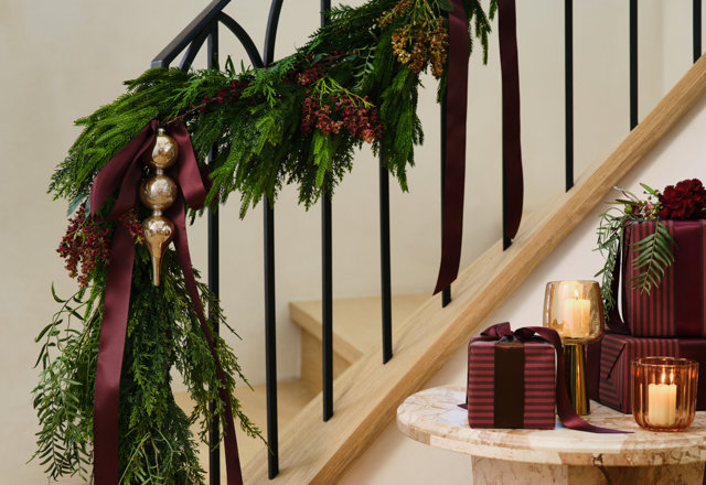 Best-Selling Garlands